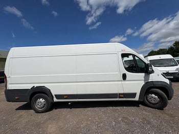 Used Peugeot Boxer 2018 for sale - 79700677: Photo