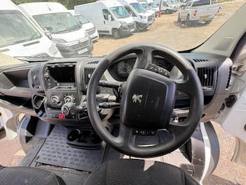 Used Peugeot Boxer 2018 for sale - 79700677: Photo