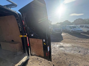 Used Ford Transit Custom 2019 for sale - 76191389: Photo