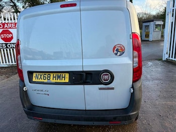 Used Fiat Doblo 2018 for sale - 77239717: Photo