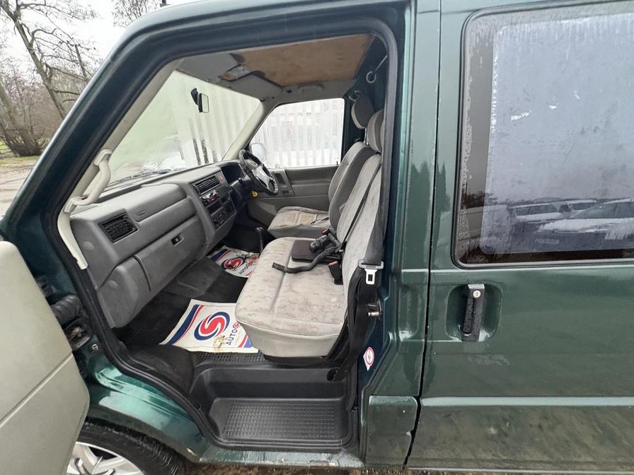 Used Volkswagen Transporter 2001 for sale - 77518970: Photo 6