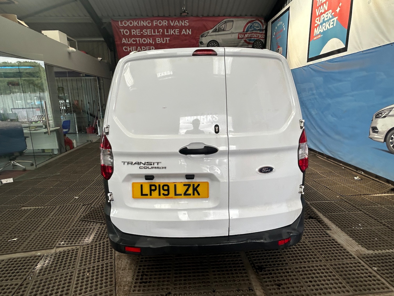 Vehicle 21