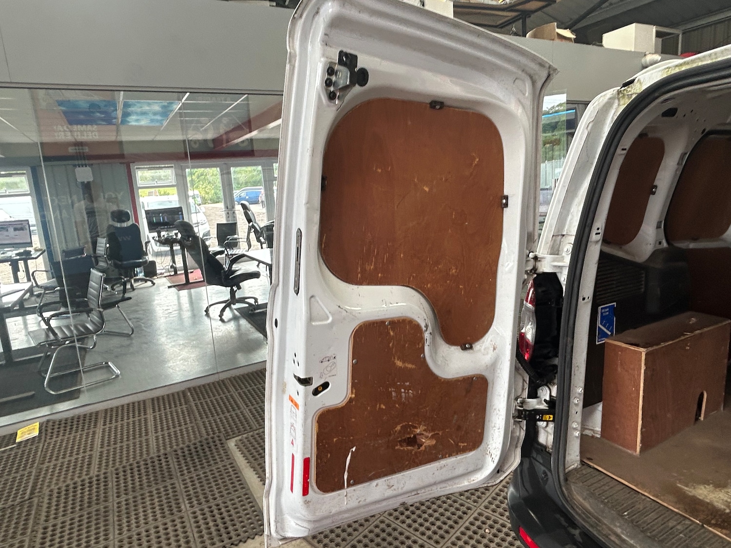 Vehicle 6