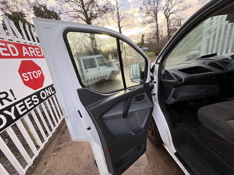 Used Ford Transit Custom 2016 for sale - 76937913: Photo 11