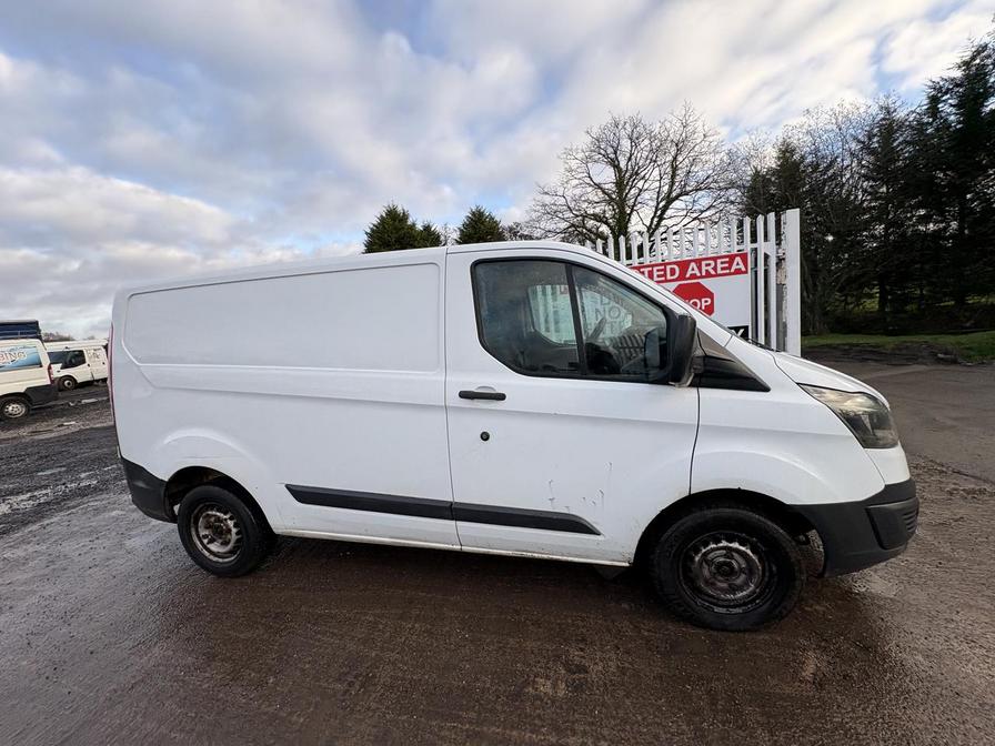 Used Ford Transit Custom 2016 for sale - 76937913: Photo 2