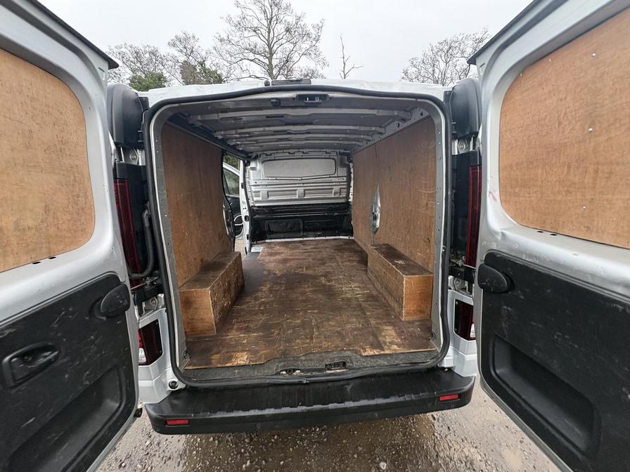 Used Vauxhall Vivaro 2018 for sale - 77401516: Photo 14