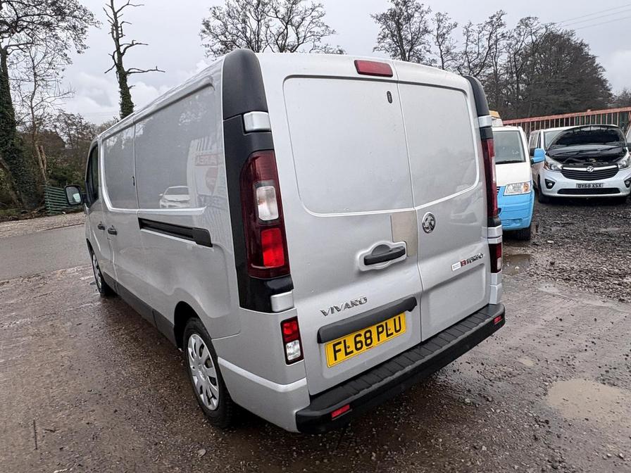 Used Vauxhall Vivaro 2018 for sale - 77401516: Photo 7
