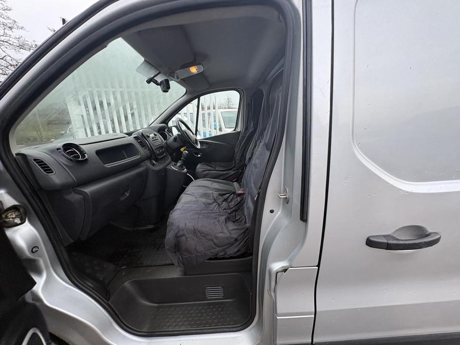 Used Vauxhall Vivaro 2018 for sale - 77401516: Photo 8