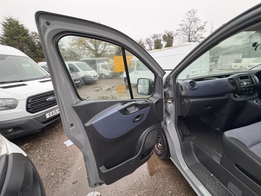 Used Vauxhall Vivaro 2018 for sale - 76594094: Photo 12