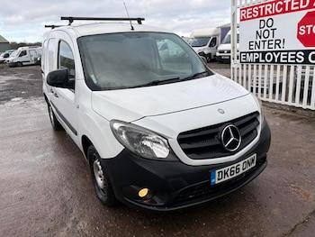 Used Mercedes-Benz Citan 2016 for sale - 77000045: Photo