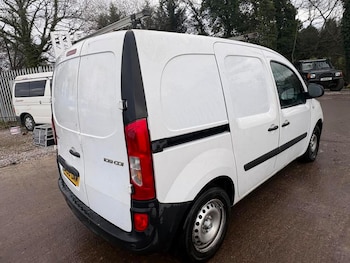 Used Mercedes-Benz Citan 2016 for sale - 77000045: Photo