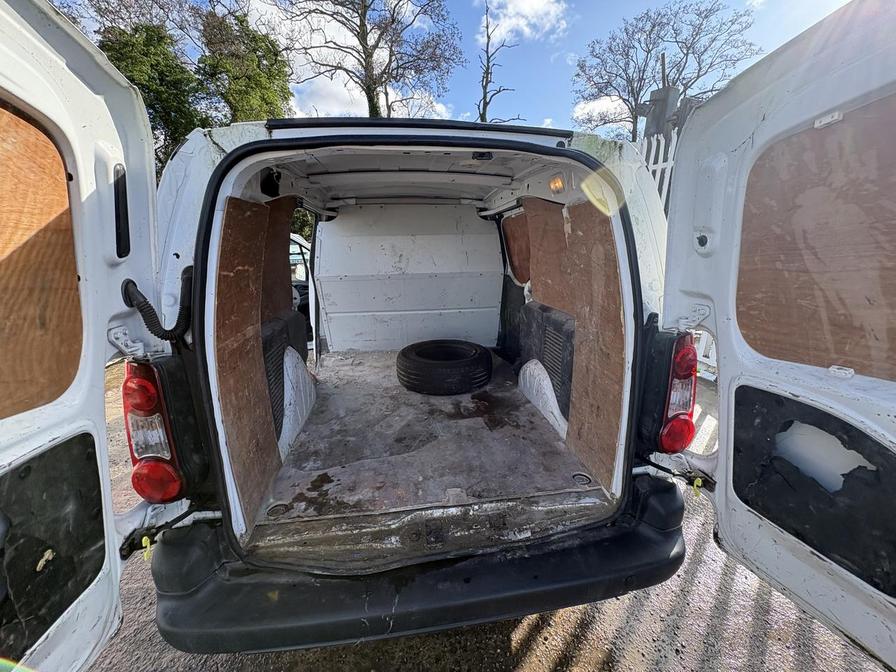 Used Peugeot Partner 2017 for sale - 77627910: Photo 21