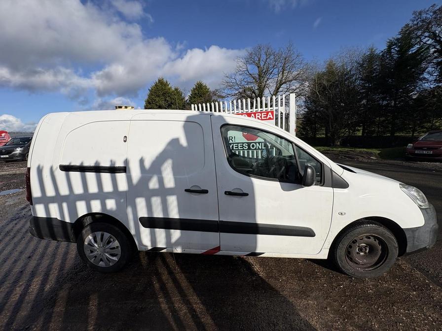 Used Peugeot Partner 2017 for sale - 77627910: Photo 3