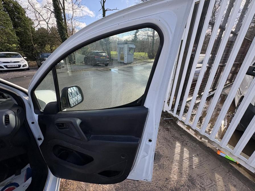 Used Peugeot Partner 2017 for sale - 77627910: Photo 8