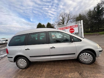 Used Volkswagen Sharan 2003 for sale - 77239707: Photo