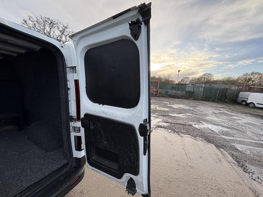 Used Renault Trafic 2018 for sale - 76804480: Photo 10