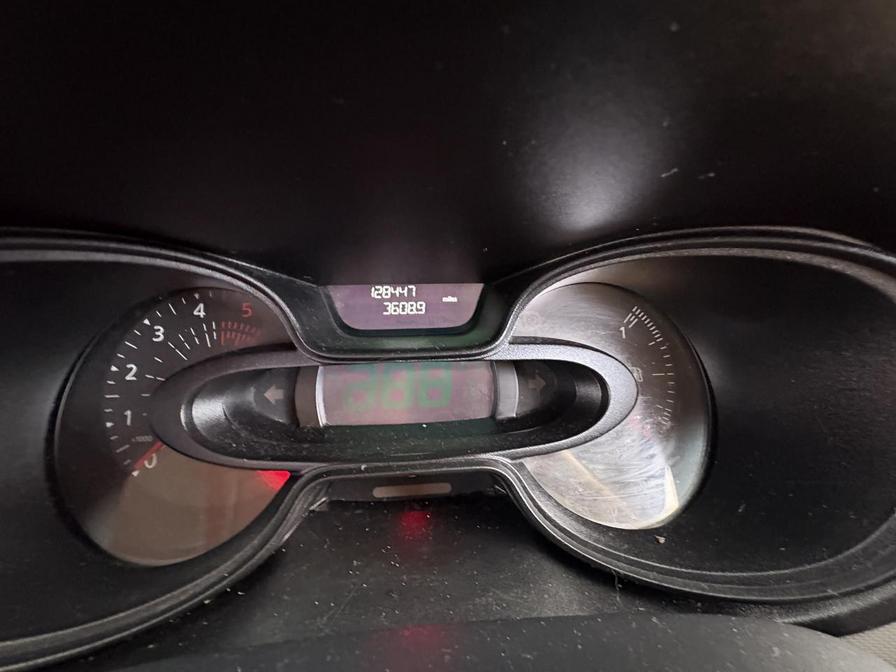 Used Renault Trafic 2018 for sale - 76804480: Photo 2