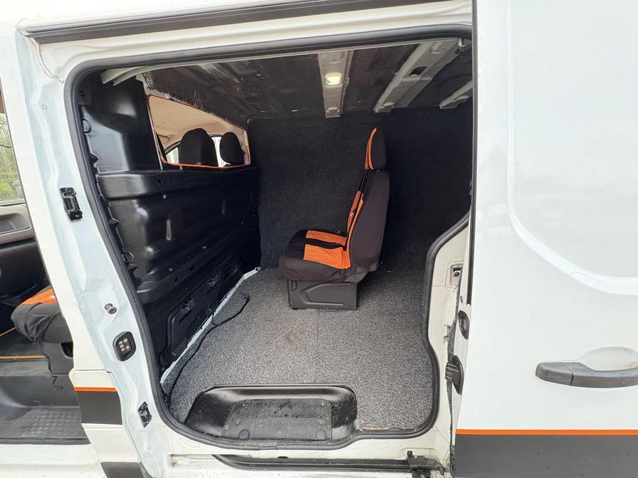 Used Renault Trafic 2018 for sale - 76804480: Photo 3