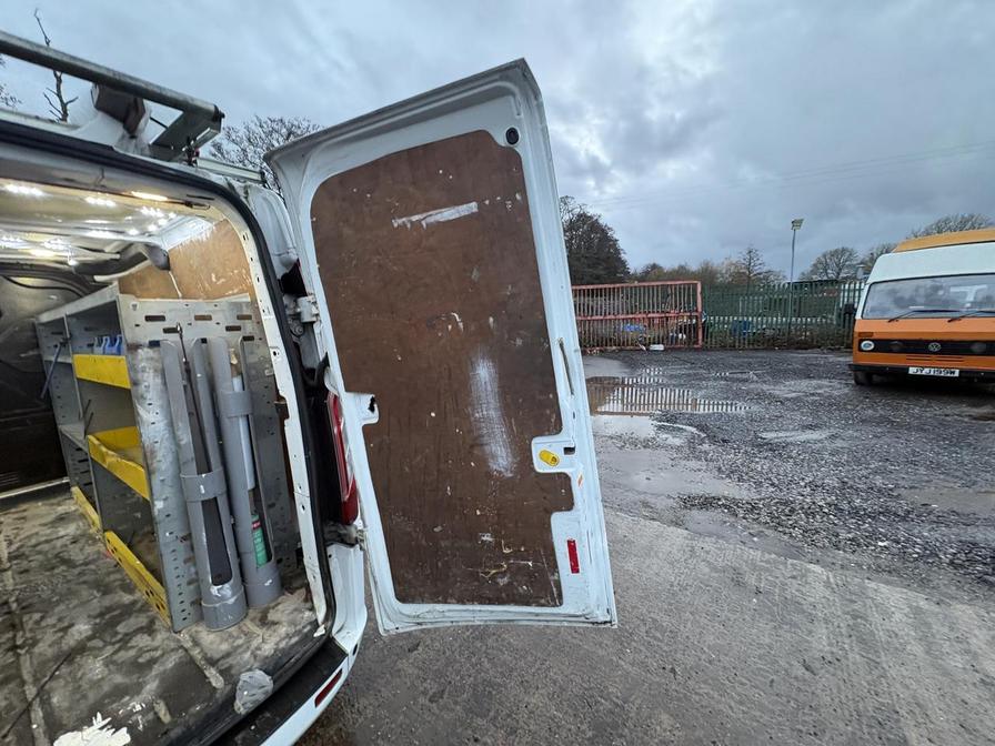 Used Ford Transit Custom 2015 for sale - 76889264: Photo 17