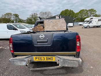 Used Nissan Navara 2013 for sale - 78563627: Photo