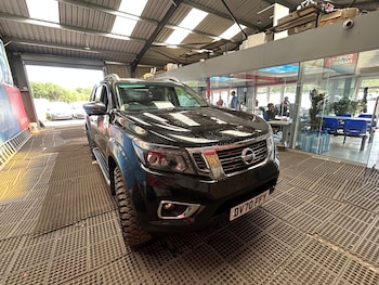 Used Nissan Navara 2020 for sale - 75698995: Photo