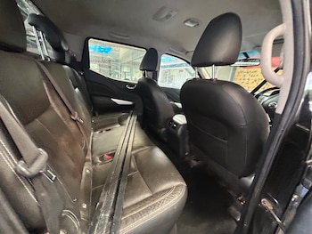 Used Nissan Navara 2020 for sale - 75698995: Photo
