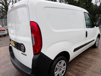 Used Fiat Doblo 2018 for sale - 76937915: Photo