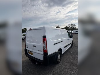 Used Toyota ProAce 2015 for sale - 79648129: Photo