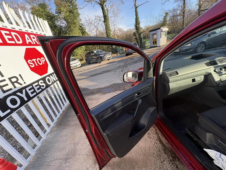 Used Volkswagen Caddy Maxi Life 2017 for sale - 77899117: Photo 19