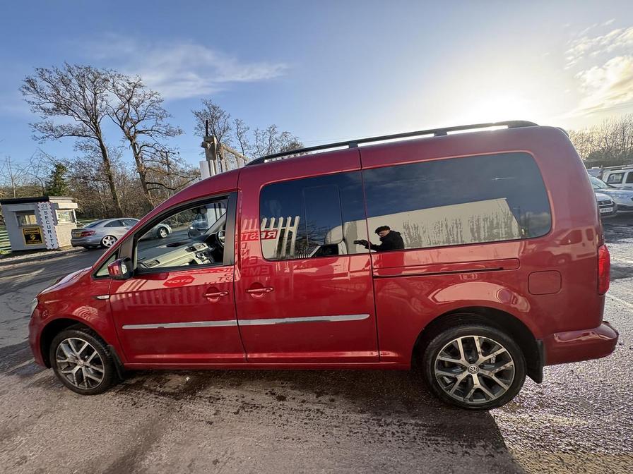 Used Volkswagen Caddy Maxi Life 2017 for sale - 77899117: Photo 3