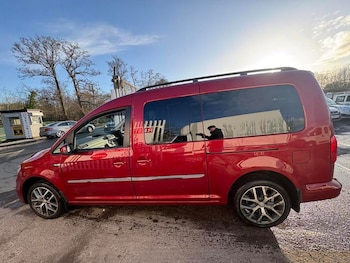 Used Volkswagen Caddy Maxi Life 2017 for sale - 77899117: Photo