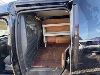 Used Volkswagen Caddy 2018 for sale - 76575638: Photo