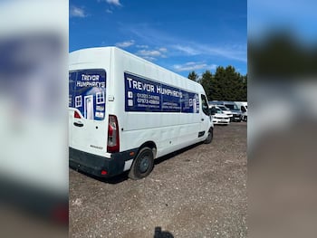 Used Renault Master 2017 for sale - 79648125: Photo