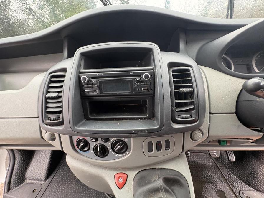 Used Vauxhall Vivaro 2013 for sale - 77500052: Photo 5
