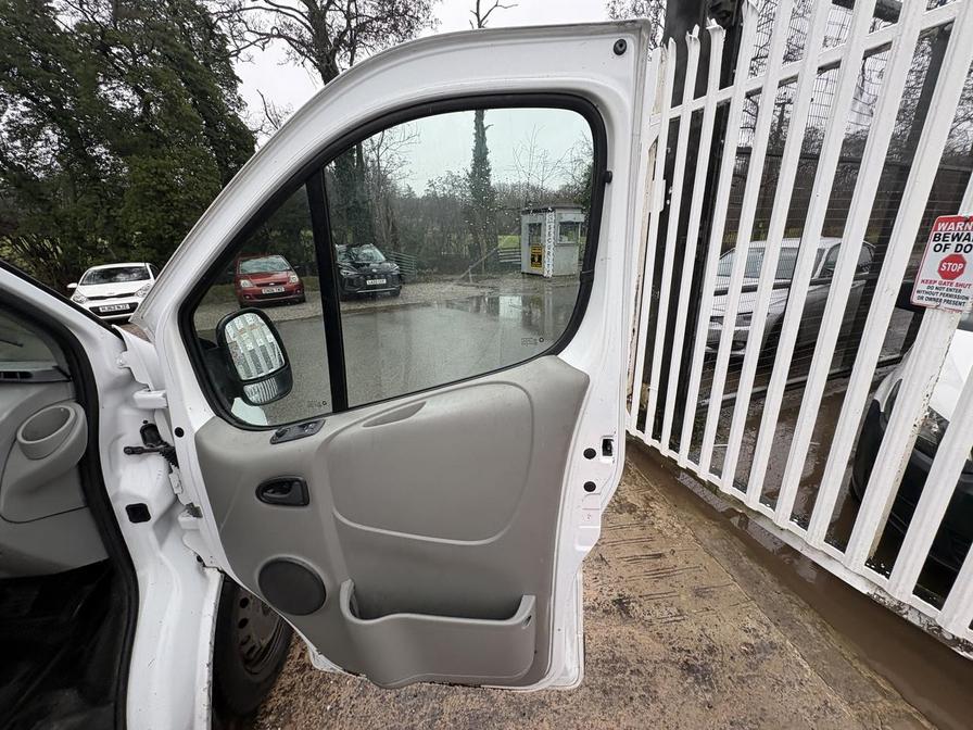 Used Vauxhall Vivaro 2013 for sale - 77500052: Photo 9