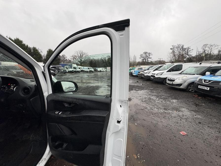 Used Mercedes-Benz Vito 2020 for sale - 76967242: Photo 14