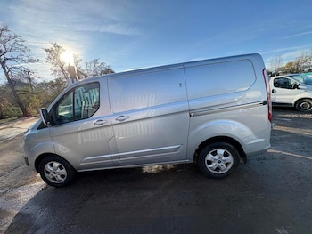 Used Ford Transit Custom 2016 for sale - 76661680: Photo