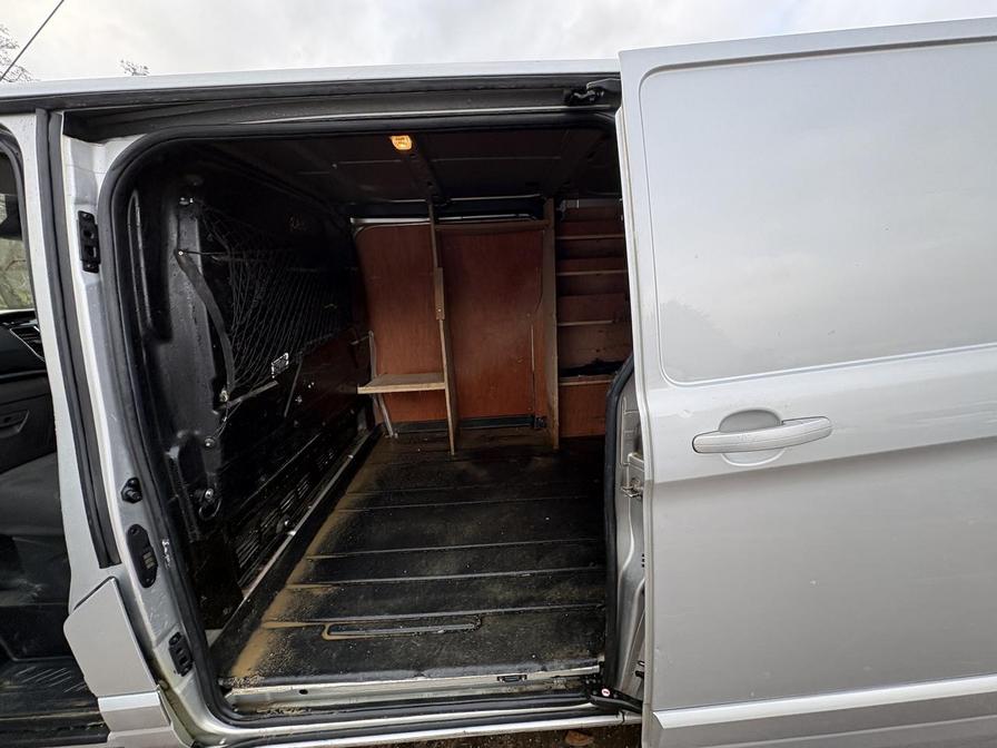 Used Ford Transit Custom 2018 for sale - 77316268: Photo 11