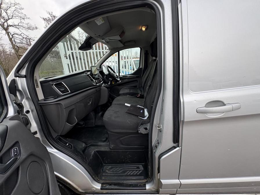 Used Ford Transit Custom 2018 for sale - 77316268: Photo 9