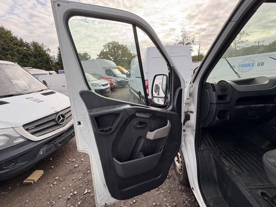 Used Vauxhall Movano 2015 for sale - 76362086: Photo 13