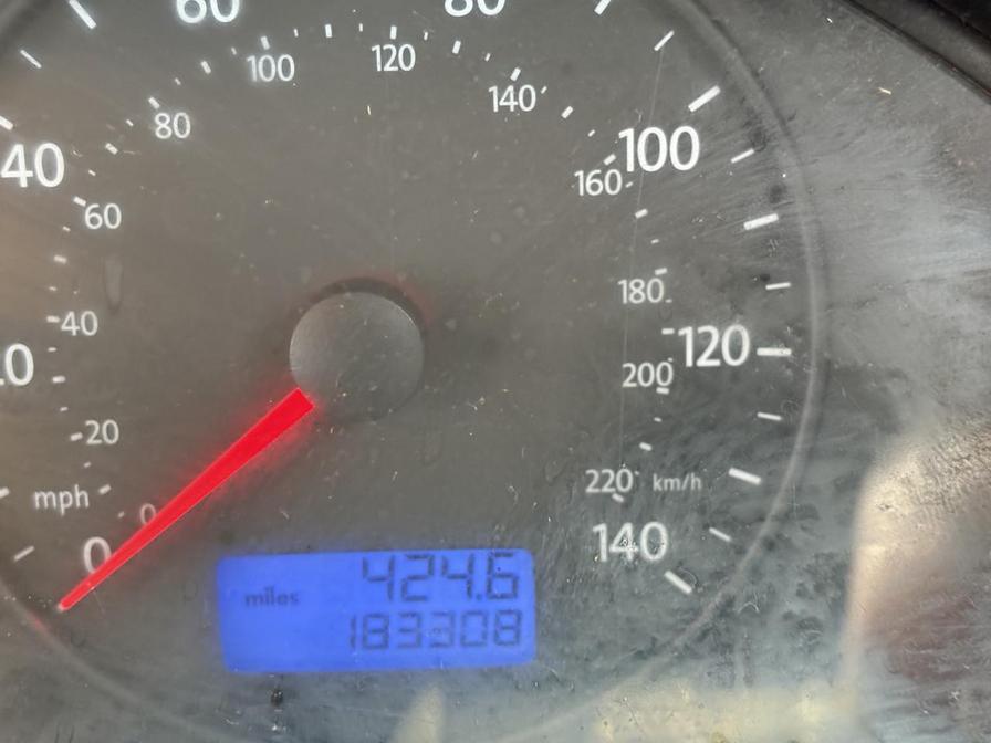 Used Volkswagen Transporter 2006 for sale - 76564238: Photo 2