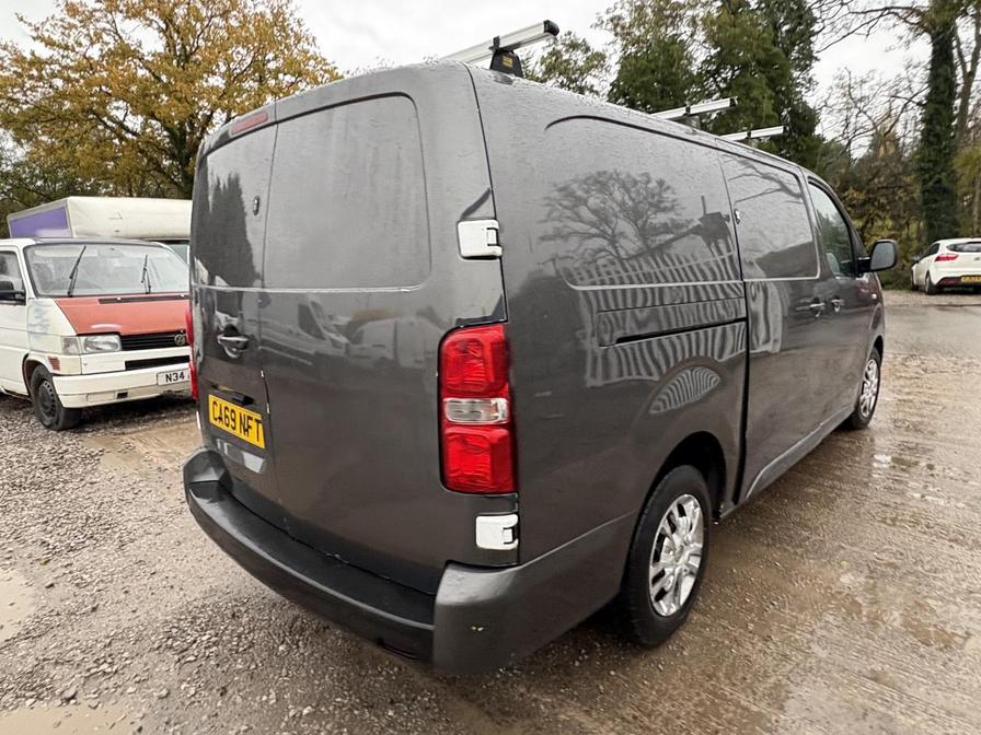 Used Vauxhall Vivaro 2020 for sale - 77321539: Photo 21