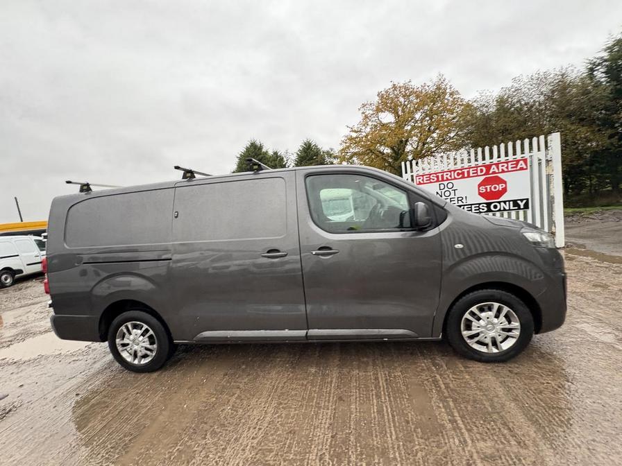 Used Vauxhall Vivaro 2020 for sale - 77321539: Photo 5
