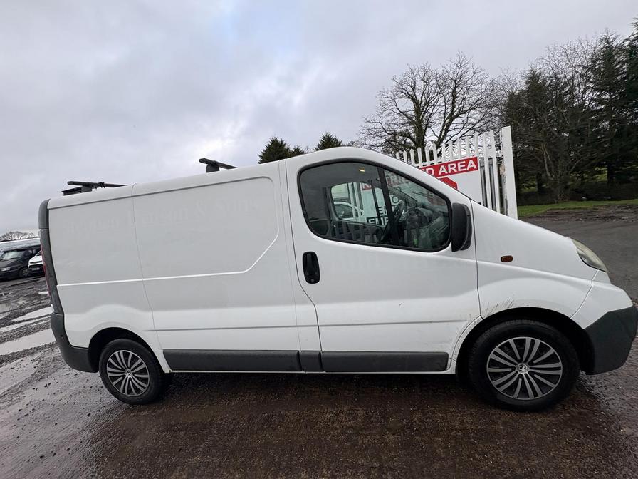 Used Vauxhall Vivaro 2012 for sale - 77771782: Photo 2