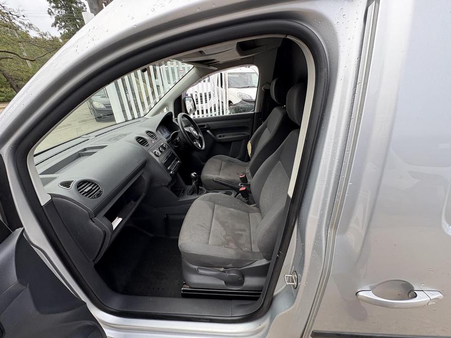 Used Volkswagen Caddy Maxi 2014 for sale - 76096240: Photo 2