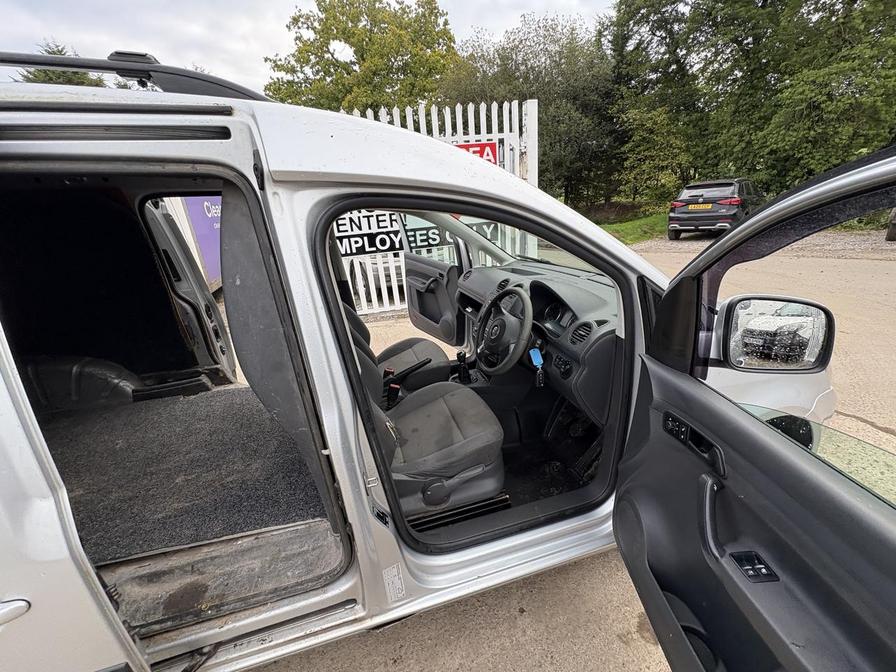 Used Volkswagen Caddy Maxi 2014 for sale - 76096240: Photo 21