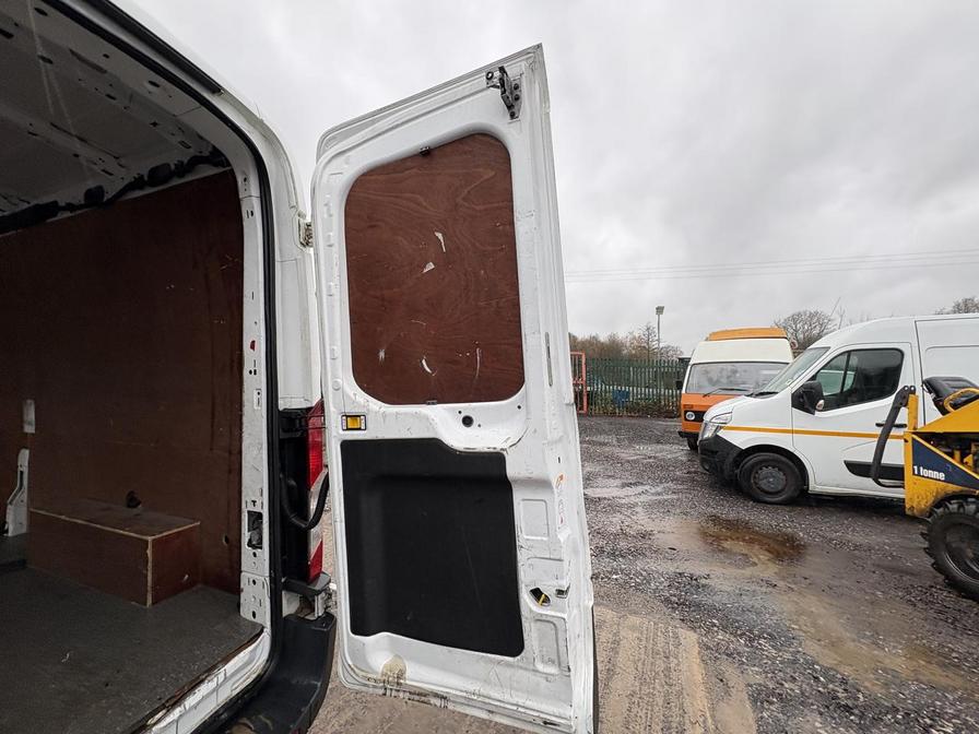 Used Ford Transit 2016 for sale - 76937909: Photo 10