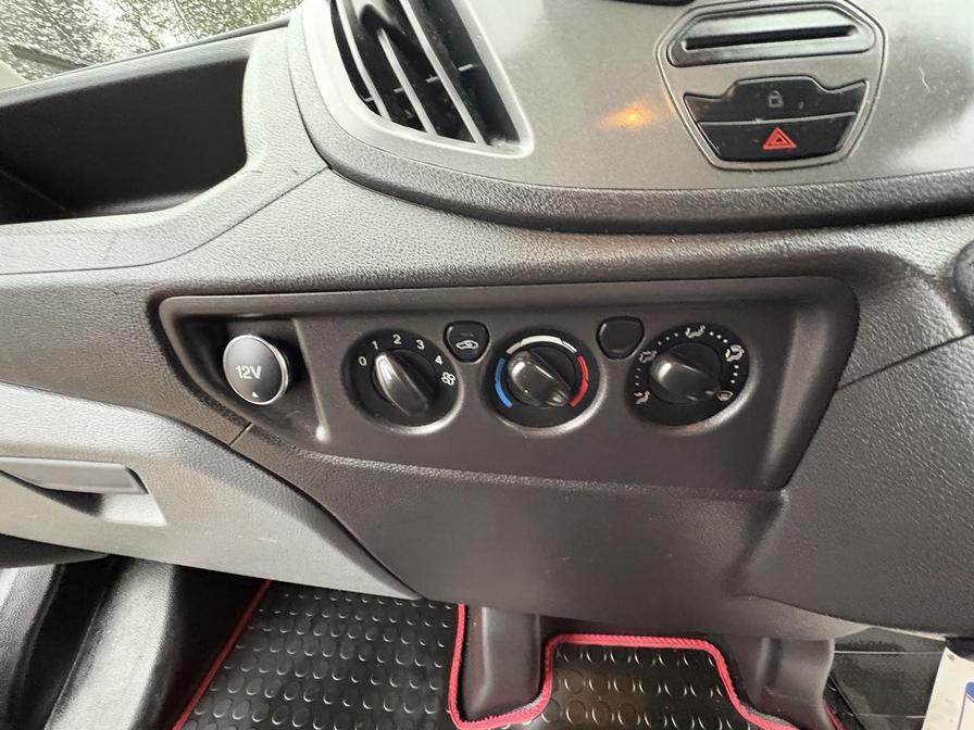 Used Ford Transit 2016 for sale - 76937909: Photo 21