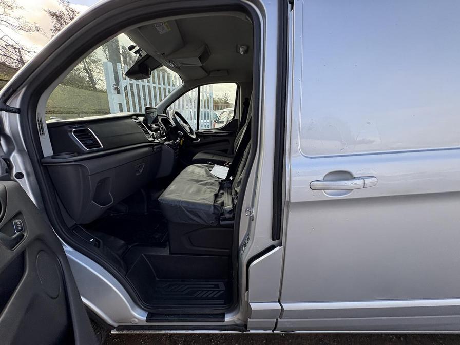 Used Ford Transit Custom 2020 for sale - 76523739: Photo 3