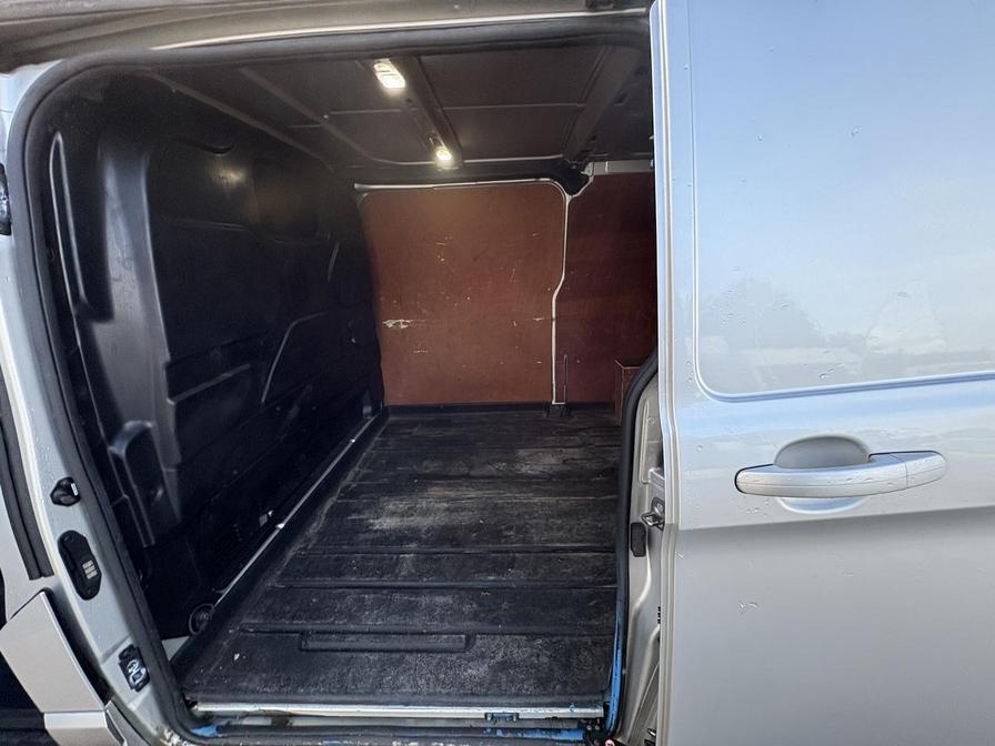 Used Ford Transit Custom 2020 for sale - 76523739: Photo 8